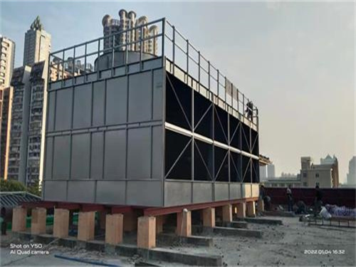 玻璃鋼冷卻塔的風(fēng)扇節(jié)省電力,玻璃鋼冷卻塔風(fēng)機(jī)