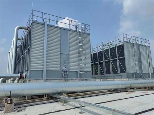 工業(yè)型冷卻塔如何降低噪音,華信工業(yè)冷卻塔